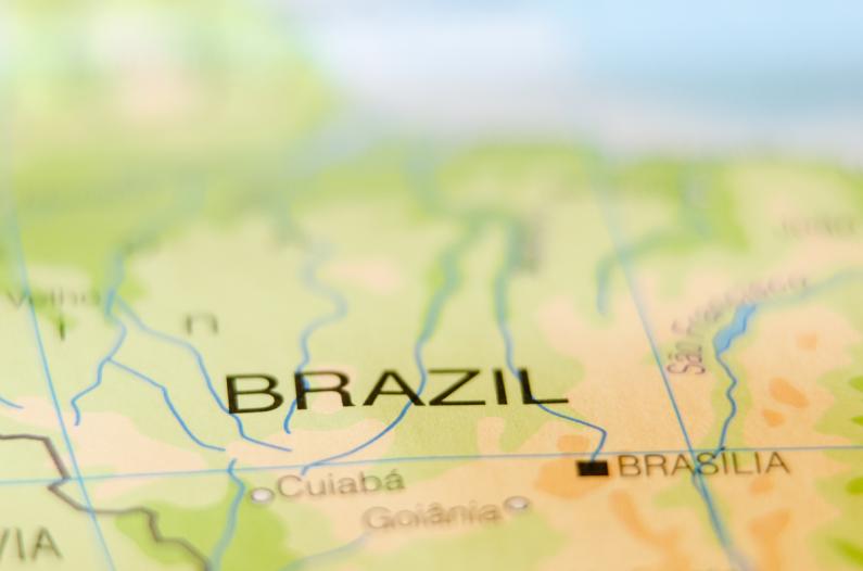 Braziliaanse markt en vertalingen vannaar Braziliaans Portugees